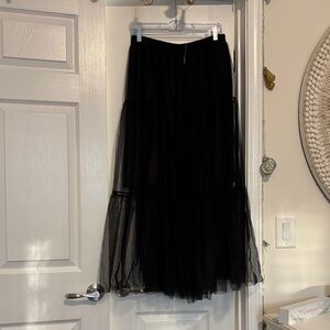 Elegant Black TulleMaxi Skirt